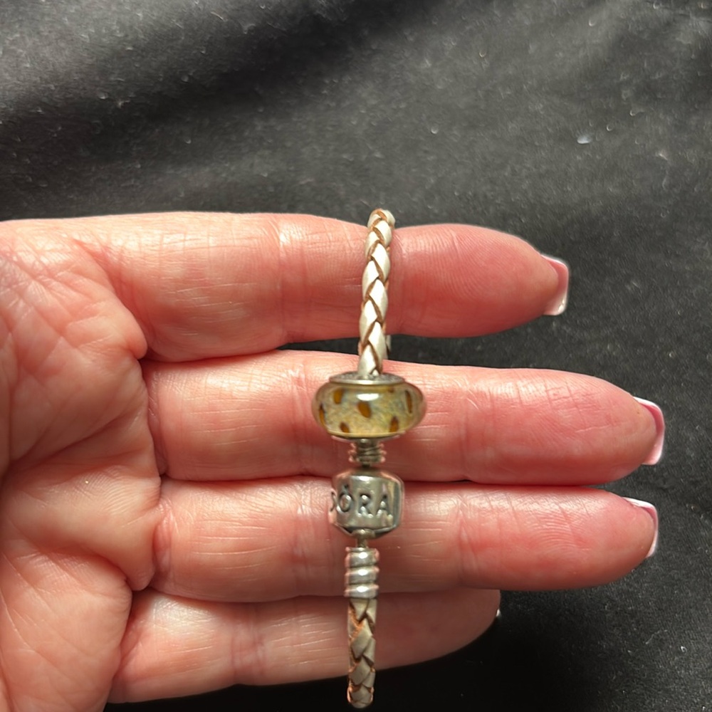 Pandora Animal 🦓 🦒 print bracelet!